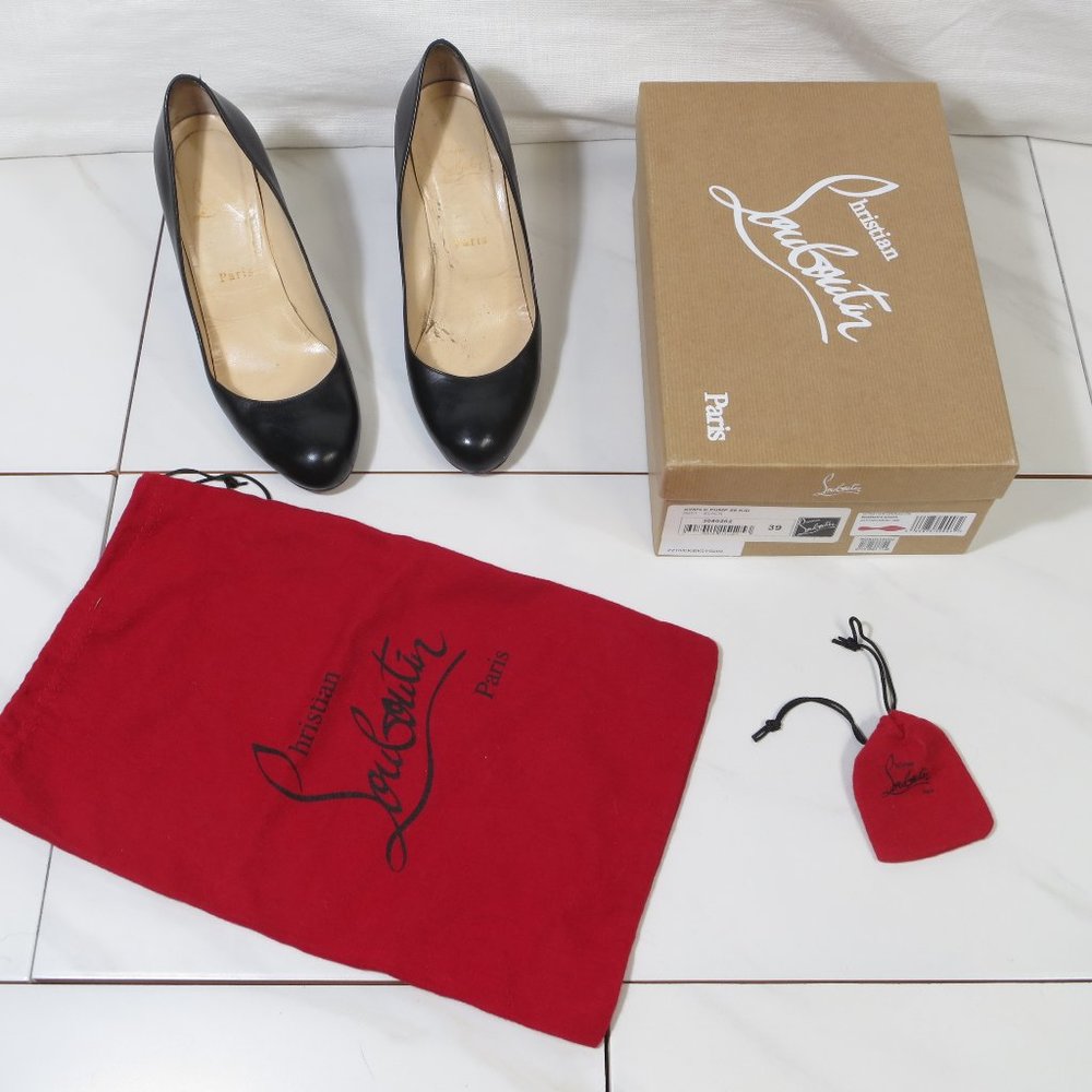 Pre-loved Christian Louboutin Black Simple Pump 39EU